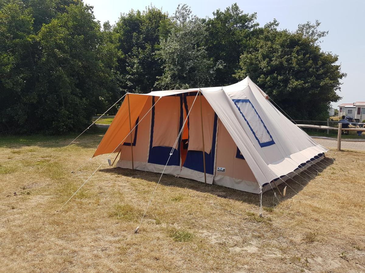 Ameland Tentenverhuur Atv Ballum Екстериор снимка
